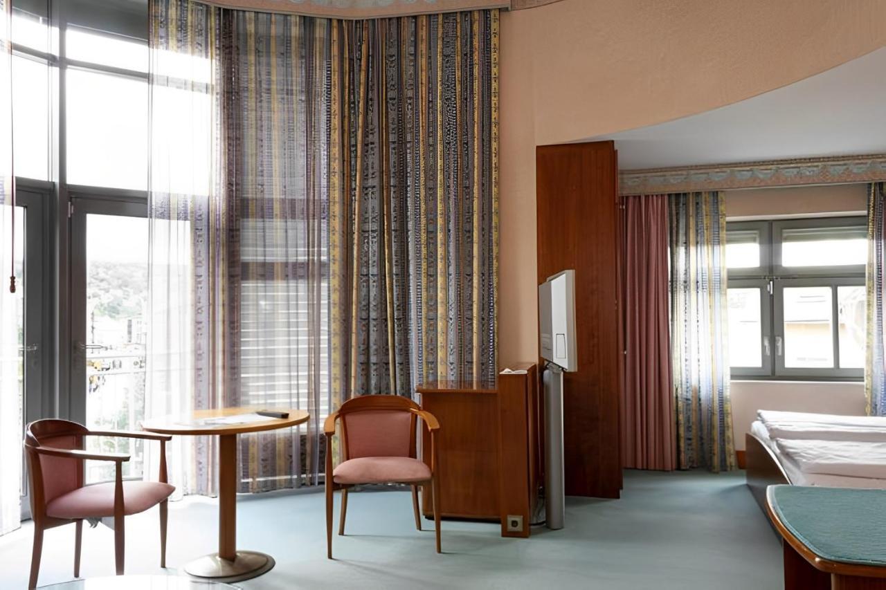 Hotel Am Blauen Wunder Dresda Esterno foto